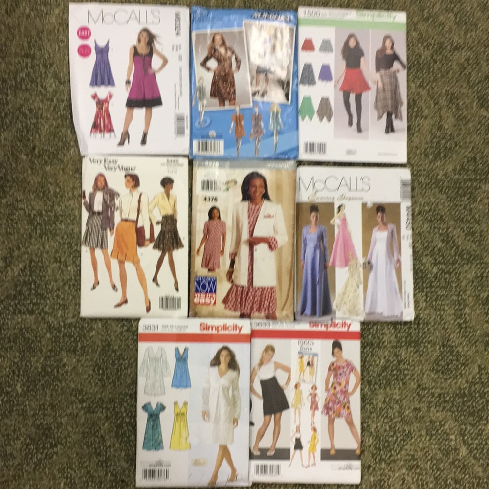 8 vintage 70-80s women's clothing sewing patterns sizes small- plus size